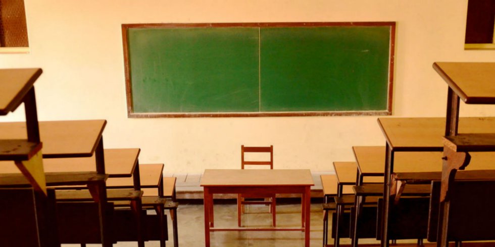empty classroom.JPG empty classroom.JPG